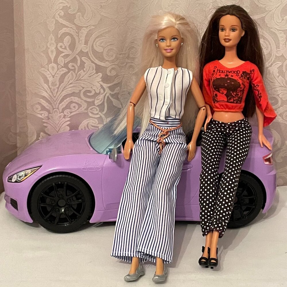 Vintage 2000s Barbie and Teresa Dolls with Purple Convertible